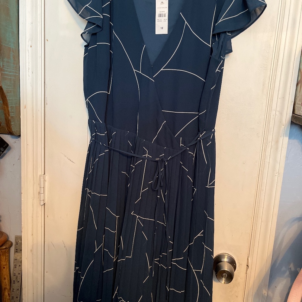 Ann Taylor dress NWT, size 12